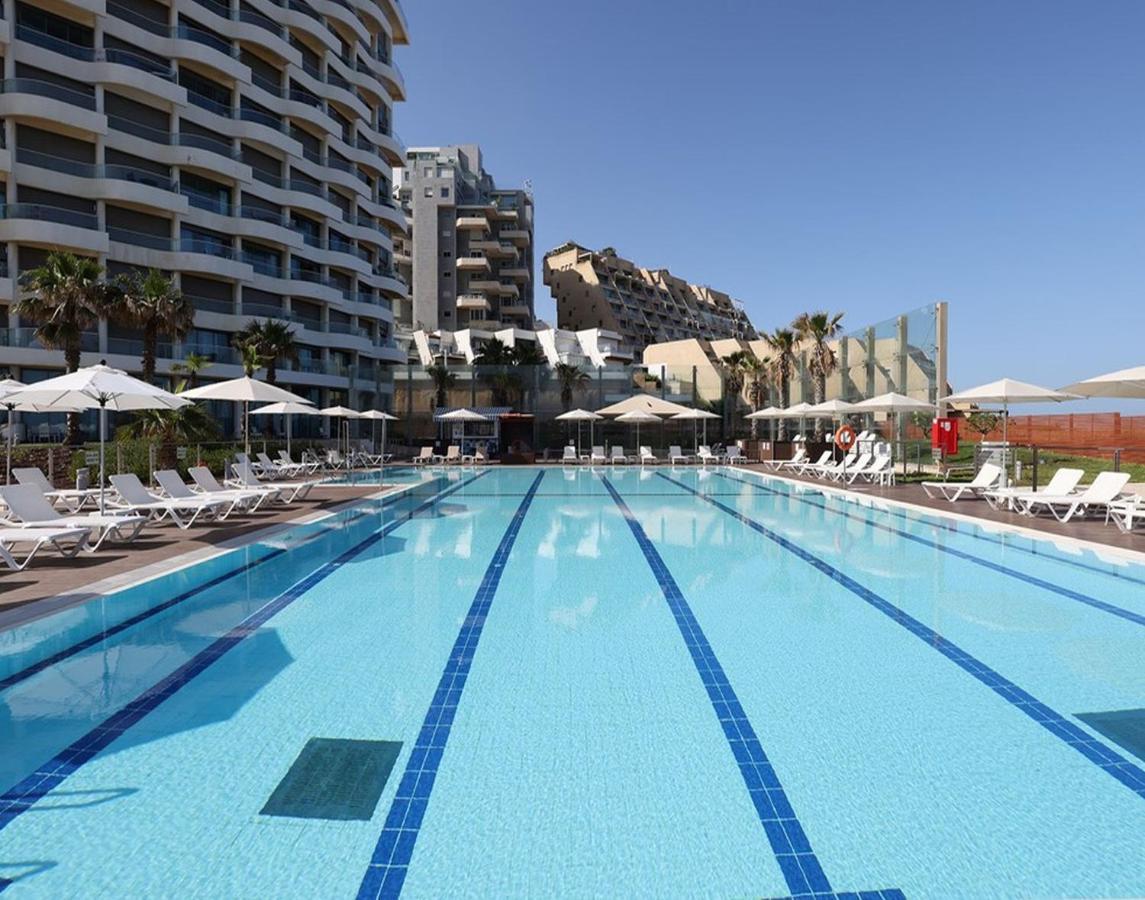 Play Hatzuk Beach Tel Aviv Esterno foto